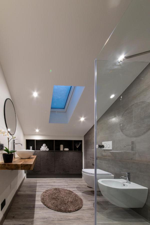 Panoramic Penthouse In The Historical Center Apartamento Domodossola Exterior foto